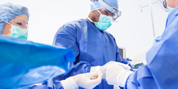 Retraktory w chirurgii weterynaryjnej